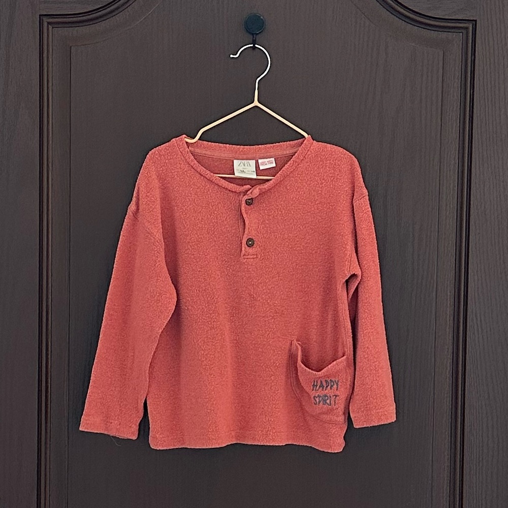 3/$15 Zara Baby Happy Spirit Top Size 4-5Y Coral Long Sleeve Sweater Pullover